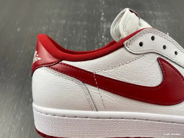 Reps LUCY Red Varsity Low 705329-101 Retro White Jordan 1 0408